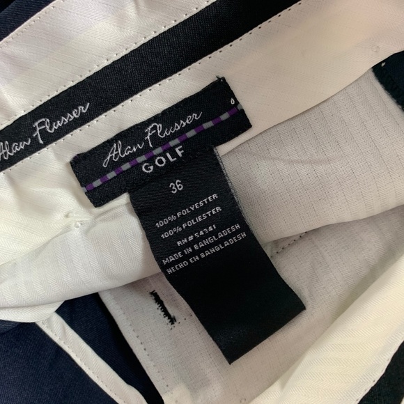 Alan Flusser Golf Men's Shorts Size 36 Navy Blue Pleated Front - Picture 3 of 4